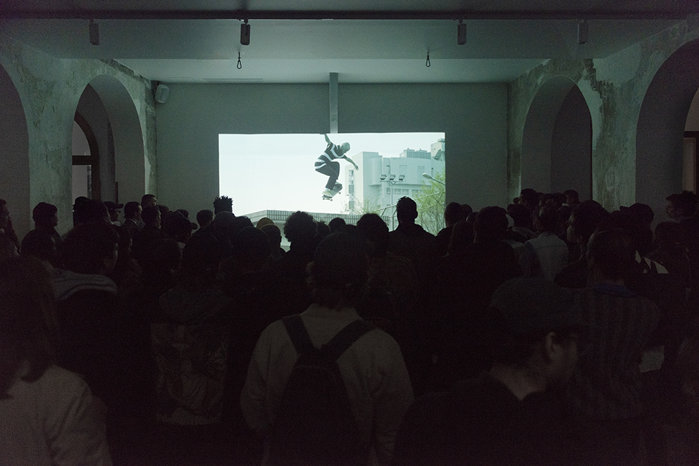 Projection du film de Romain Batard, exposition photo de Maxime Verret pour Levi's Skateboarding.